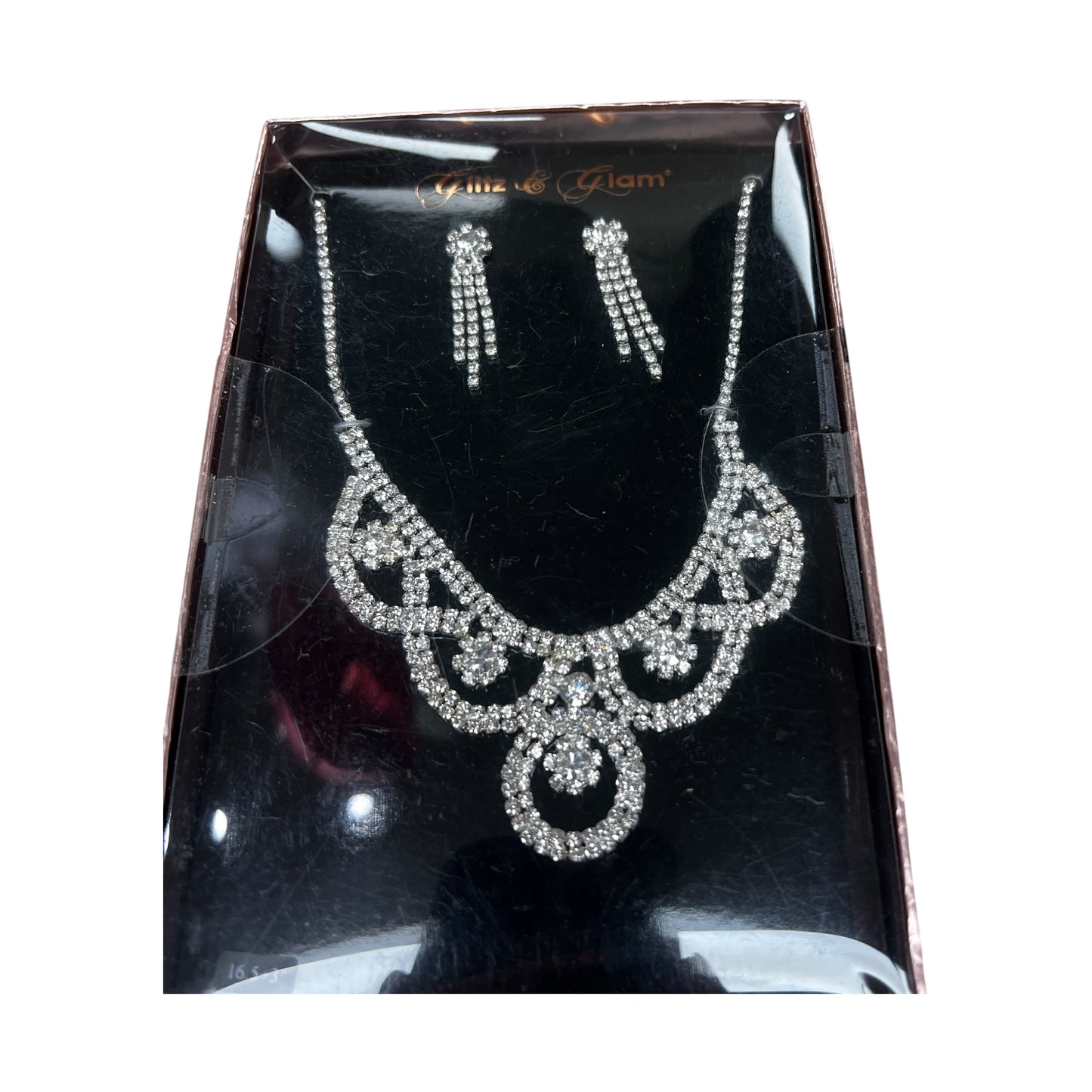 Necklace Set In Clear