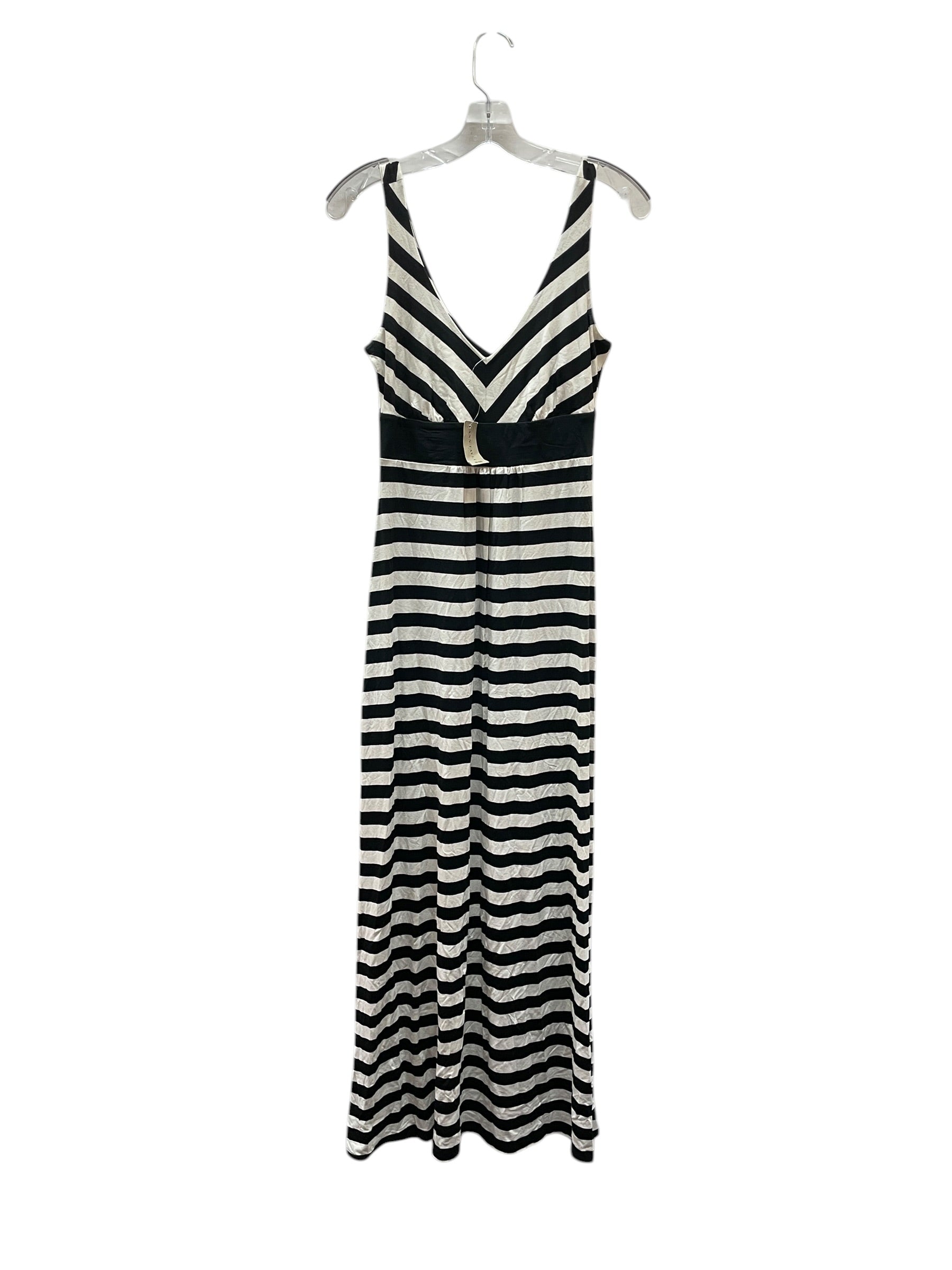 Dress Casual Maxi By Ann Taylor In Black & White, Size:Xs Dress Casual Maxi By Ann Taylor In Black & White, Size:Xs