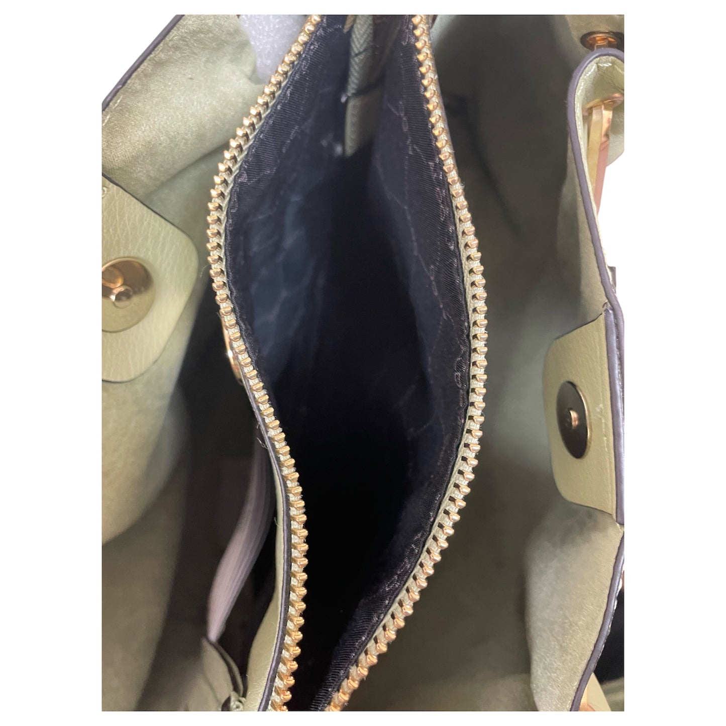 Crossbody By Aldo In Gold & Green, Size:Medium