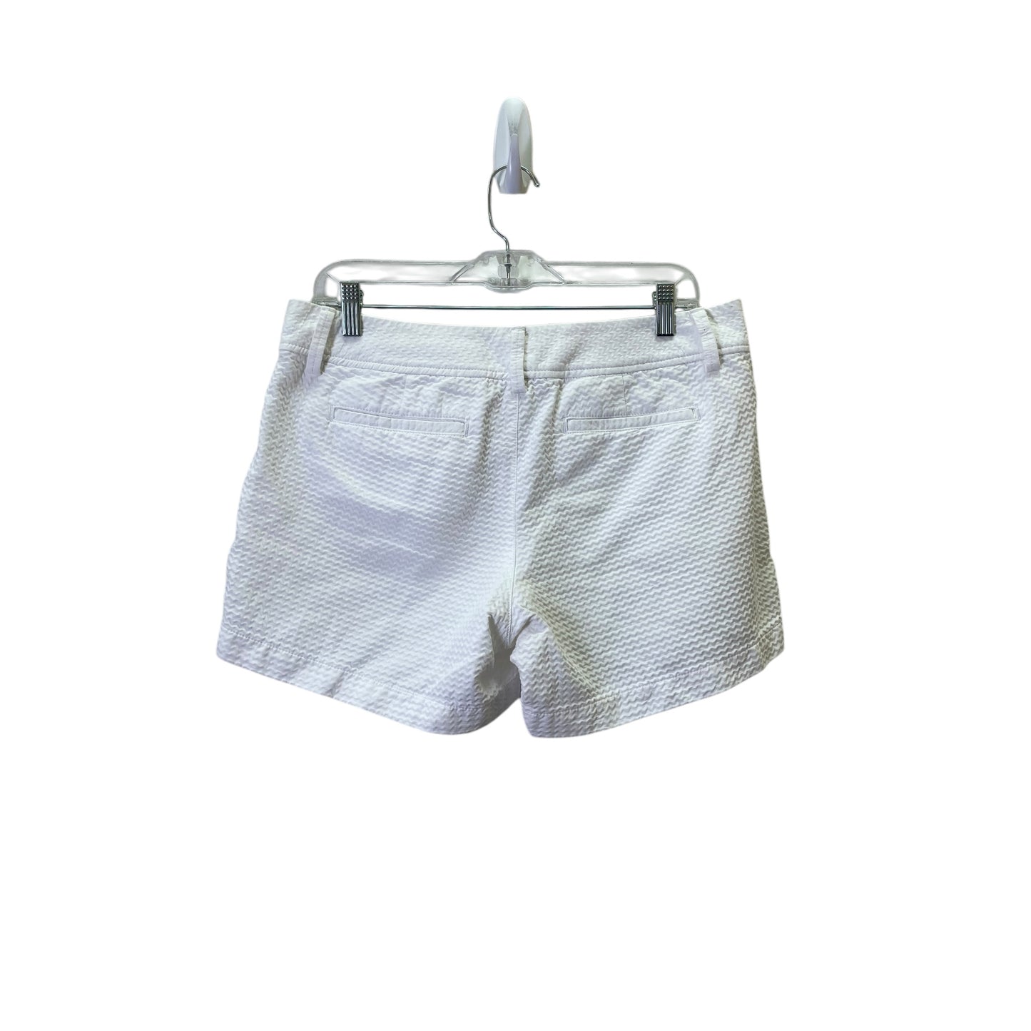 Shorts Designer By Lilly Pulitzer In White, Size:10