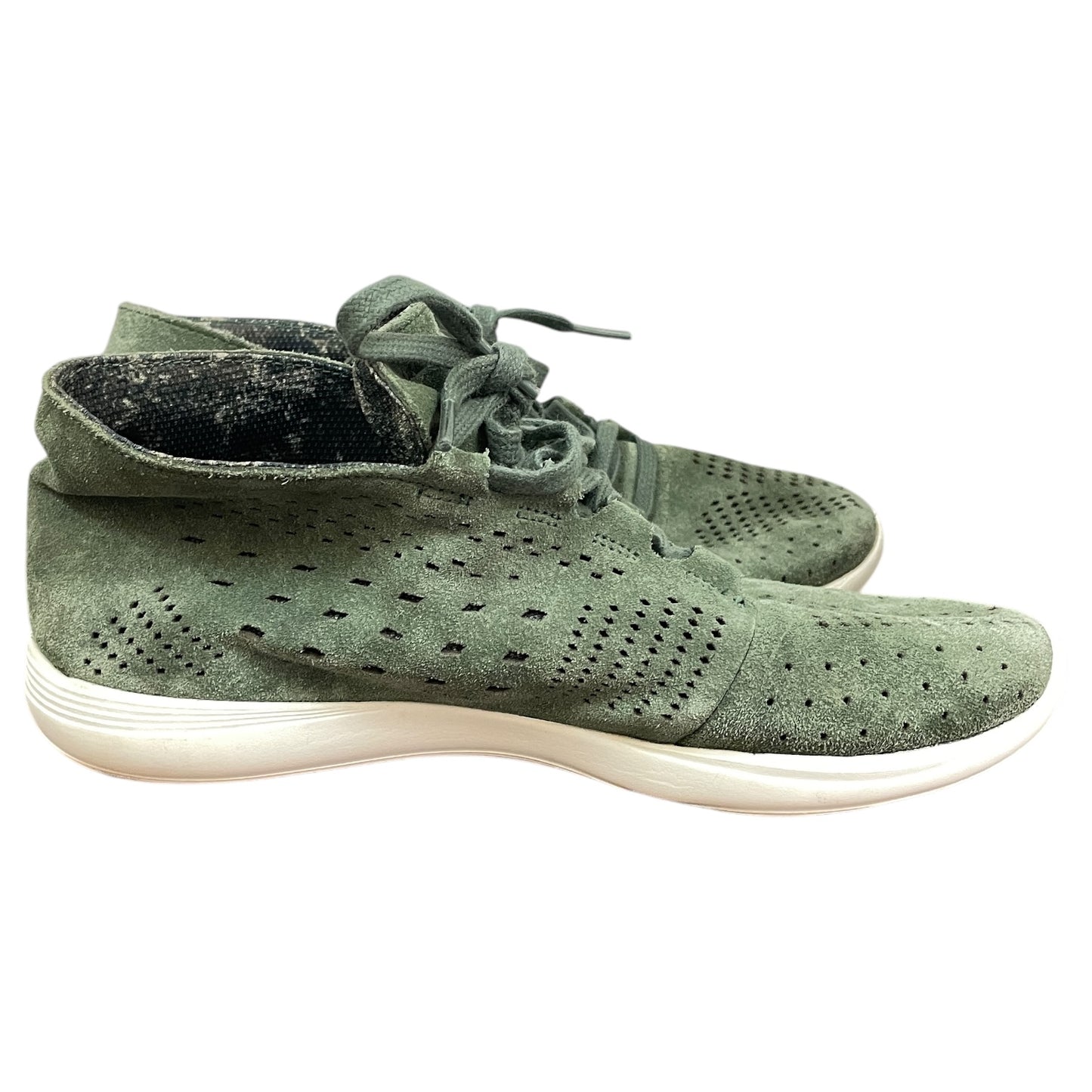 Shoes Sneakers By Under Armour In Green, Size:8.5