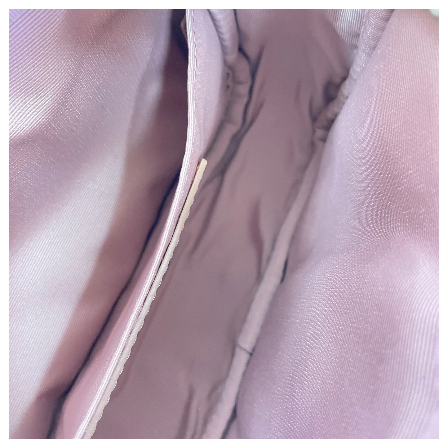 Handbag Luxury Designer By Marc Jacobs In Beige, Size:Small