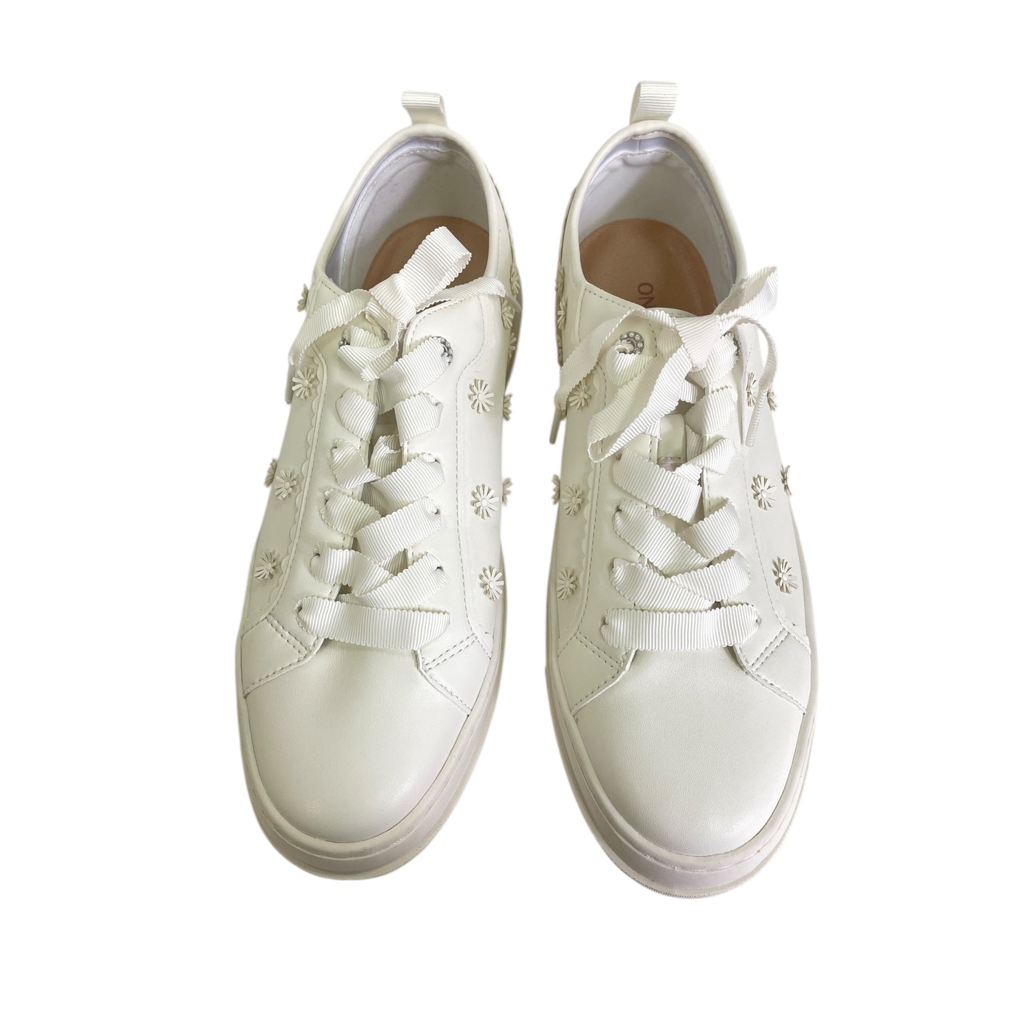 Shoes Sneakers By On 34TH In Cream, Size:10