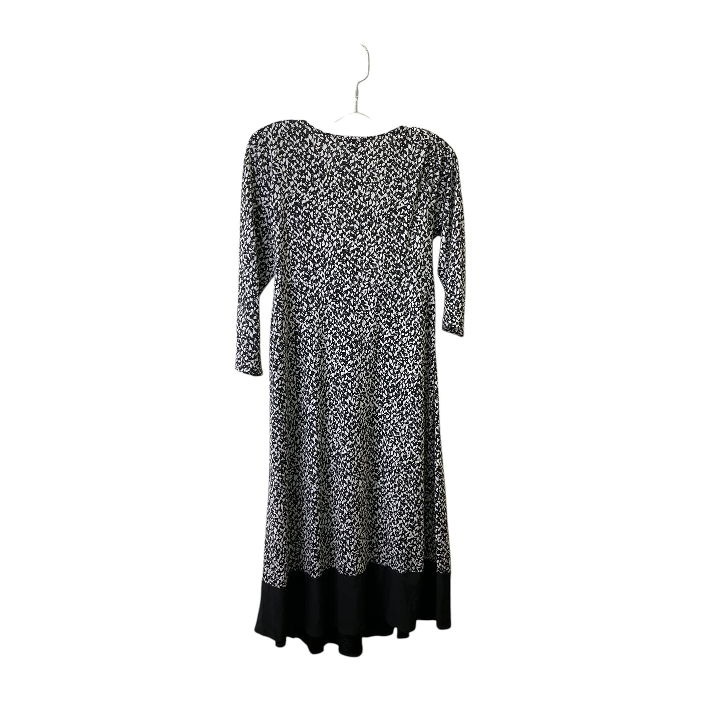 Mat Dress By Motherhood In Black & White, Size:M