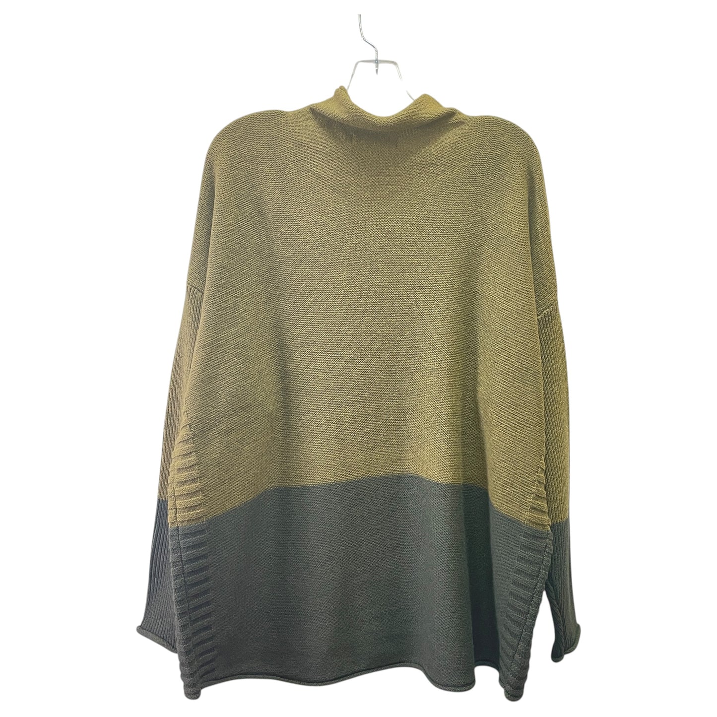 Sweater By Tahari In Green, Size:2X