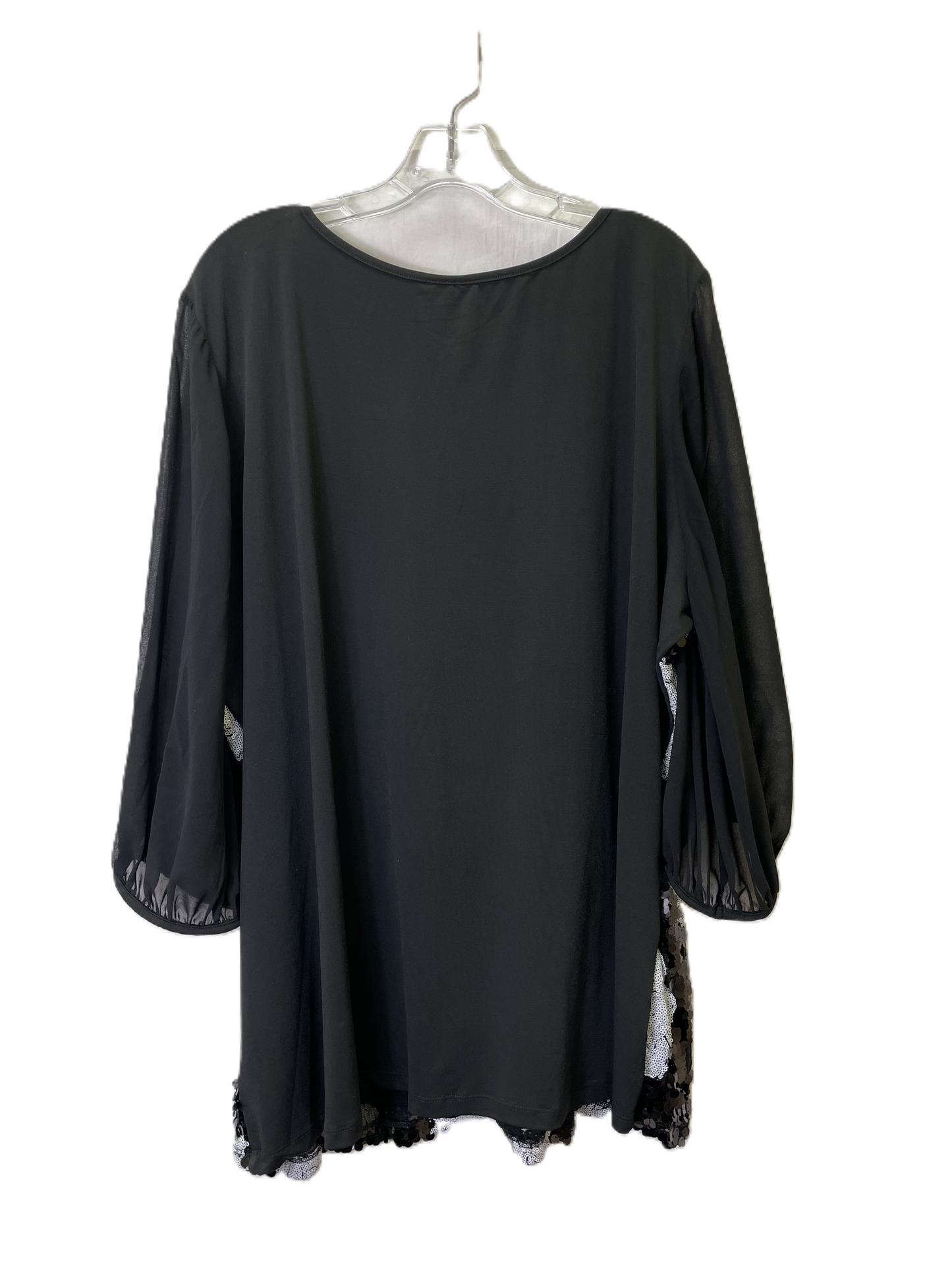 Top Short Sleeve By Very Volatile In Black & White, Size: 3x