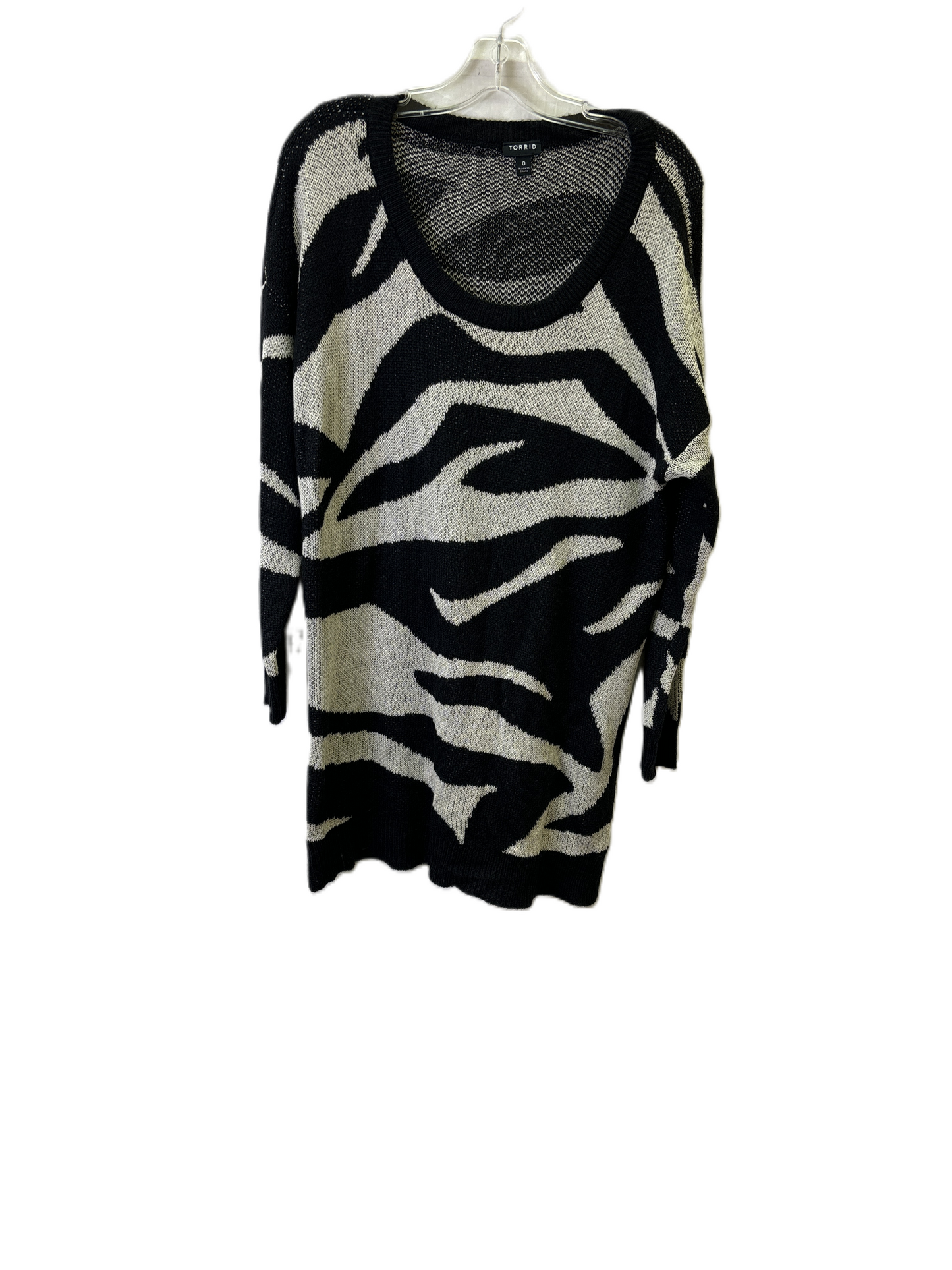 Sweater By Torrid In Black & Cream, Size: Xl