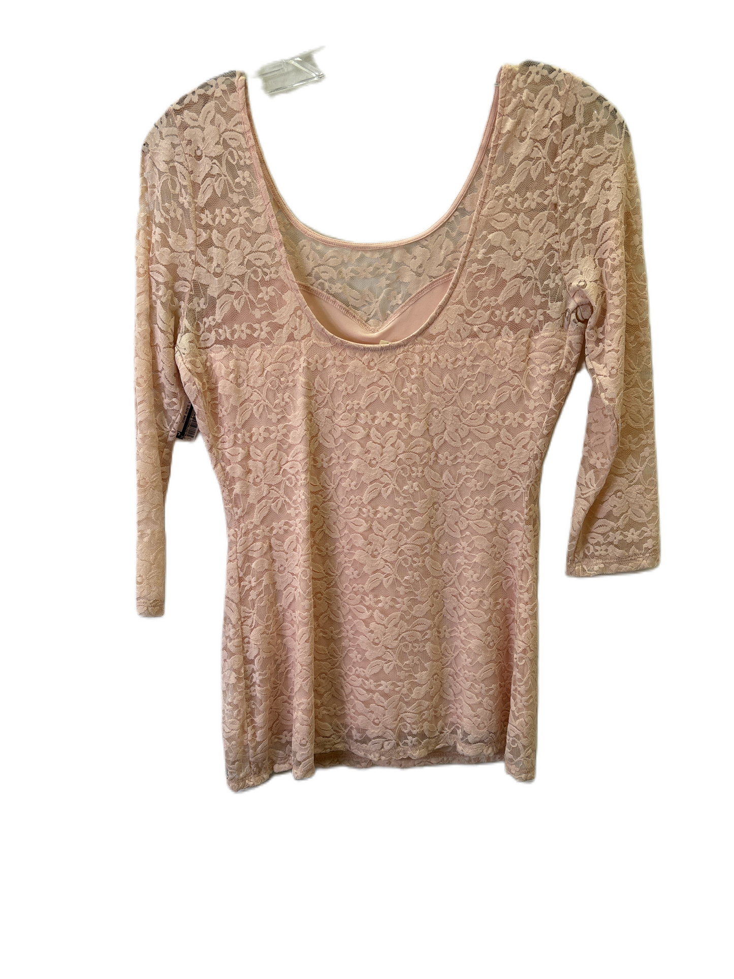 Top 3/4 Sleeve Basic By Guess In Peach, Size: S