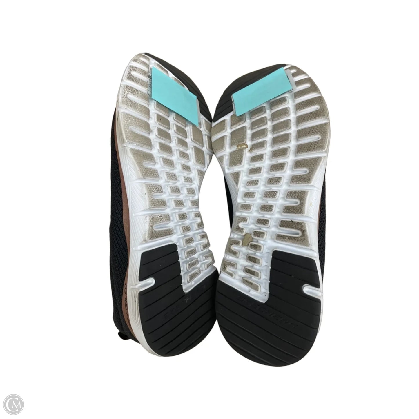 Shoes Sneakers By Skechers In Black & Gold, Size: 8