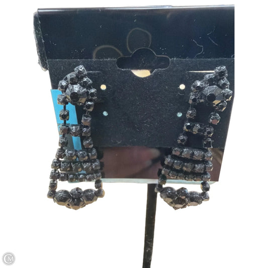 Earrings Other By Cme