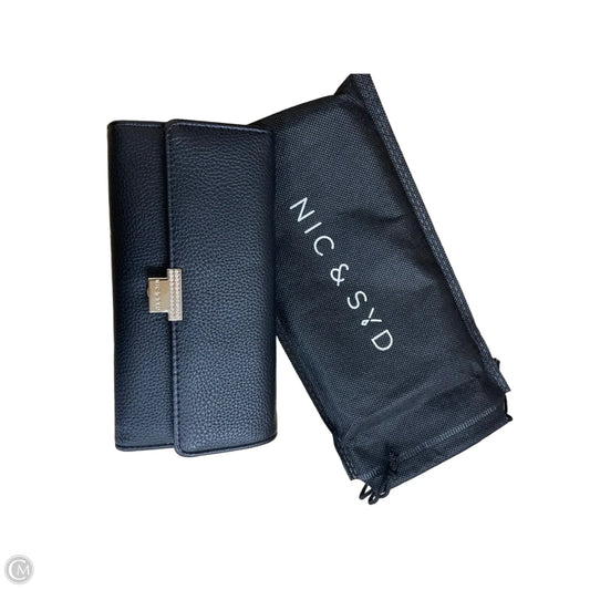 Wallet By Nic and Syd, Size: Medium