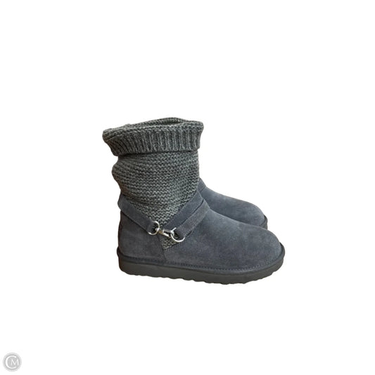 Boots Designer By Ugg In Grey, Size: 9