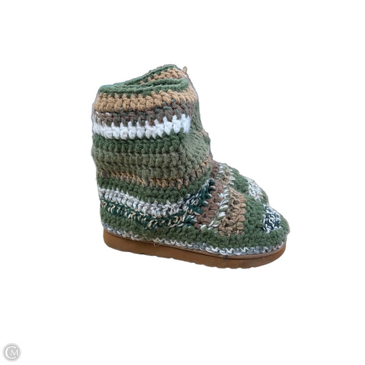 Boots Ankle Flats By Lamo In Green & Tan, Size: 8