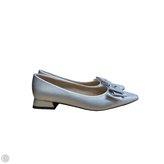 Shoes Heels Kitten By Journee In Silver, Size: 9