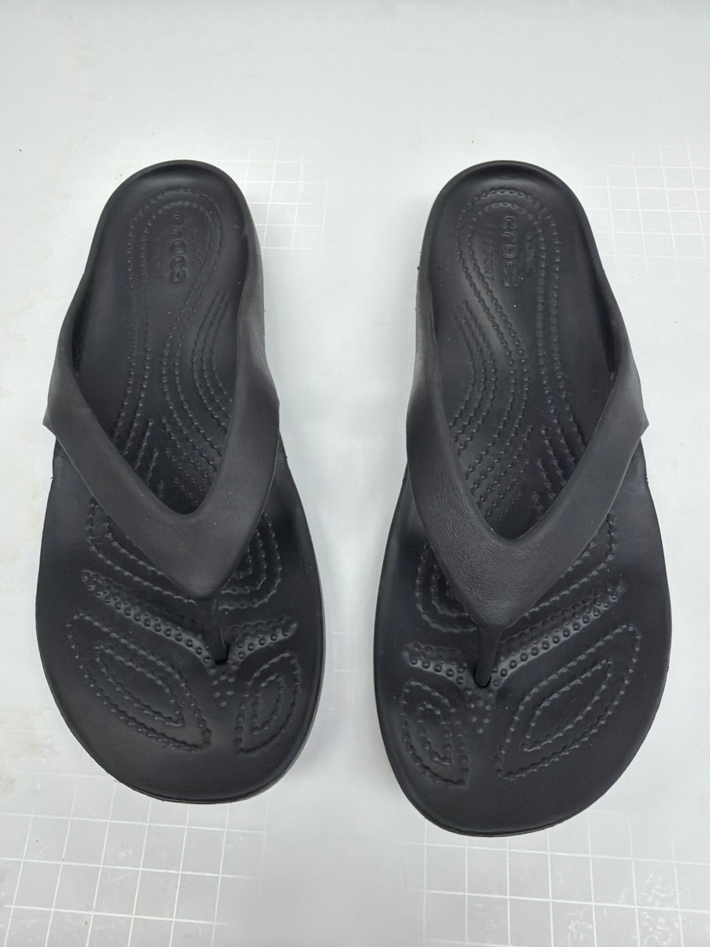 Sandals Flip Flops By Crocs In Black, Size:7