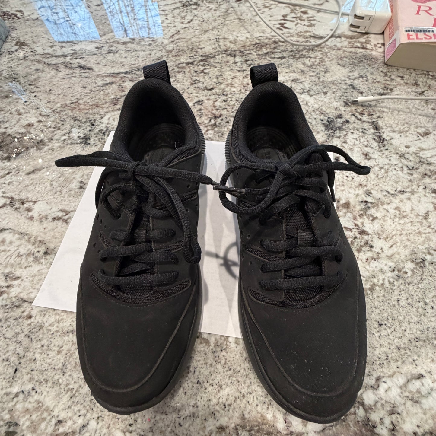 Shoes Sneakers By Crocs In Black, Size:8