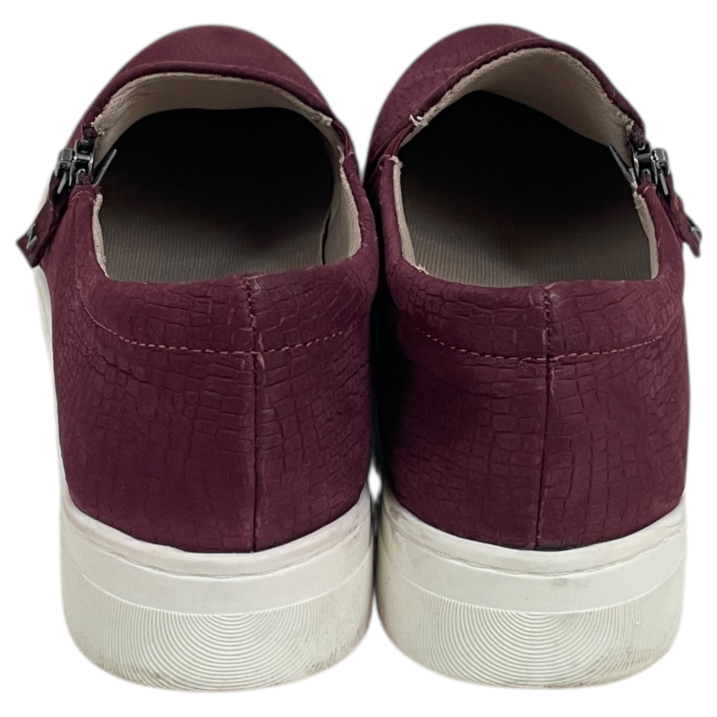 Shoes Sneakers By Naturalizer In Red, Size:8.5