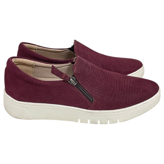 Shoes Sneakers By Naturalizer In Red, Size:8.5