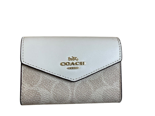 Id/Card Holder Designer By Coach In Cream