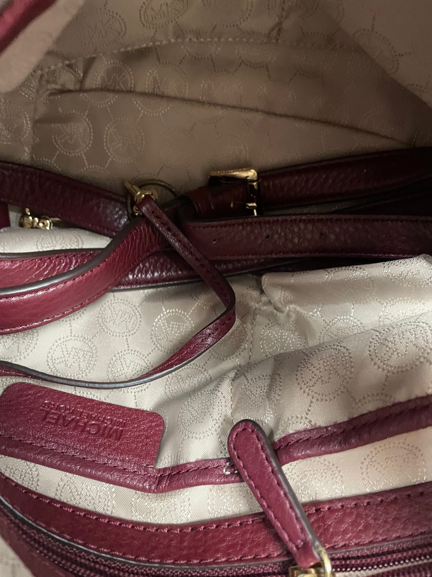Handbag Designer By Michael Kors, Size: Medium