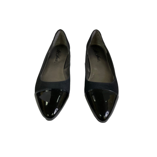 Shoes Flats By Life Stride In Black, Size:7