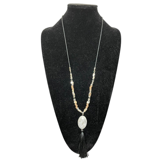 Necklace Lariat & Y-Drop By Clothes Mentor In Black & Silver