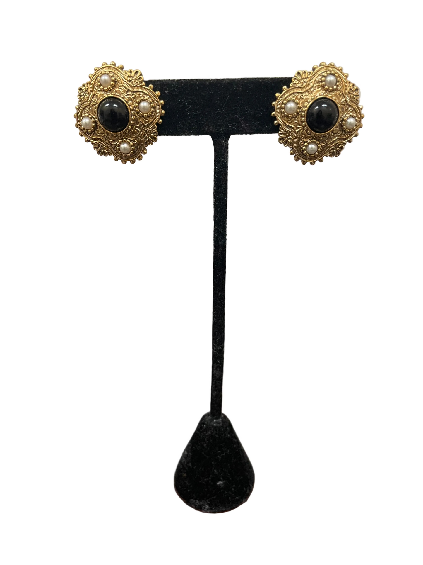 Earrings Stud By Cme In Black & Gold