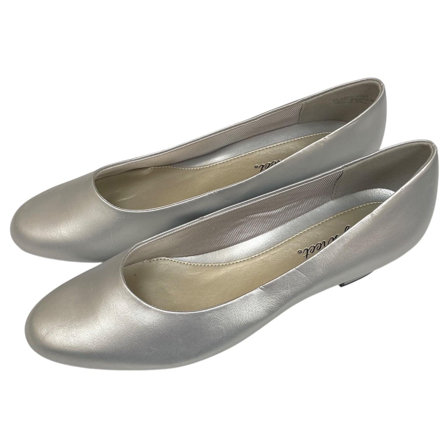 Shoes Heels Block By Easy Street In Silver, Size:12