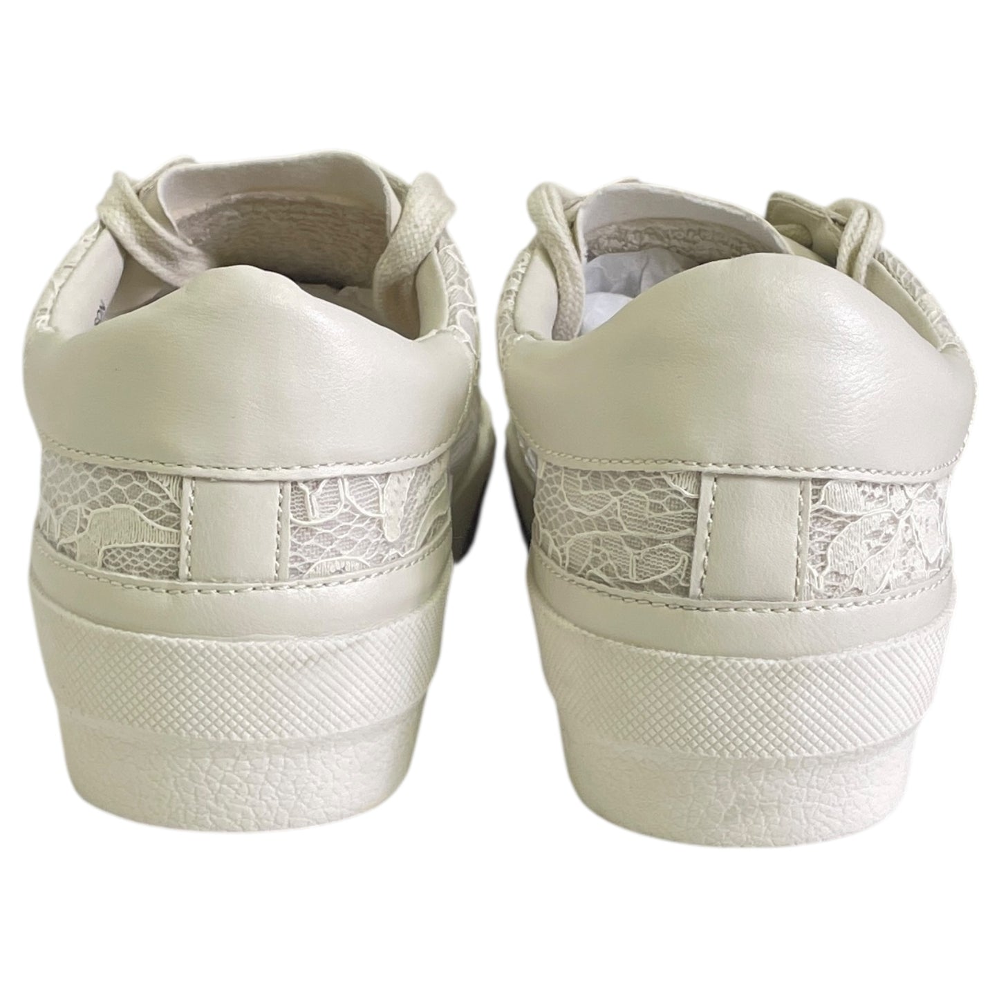 Shoes Sneakers By Dolce Vita In Cream, Size:7