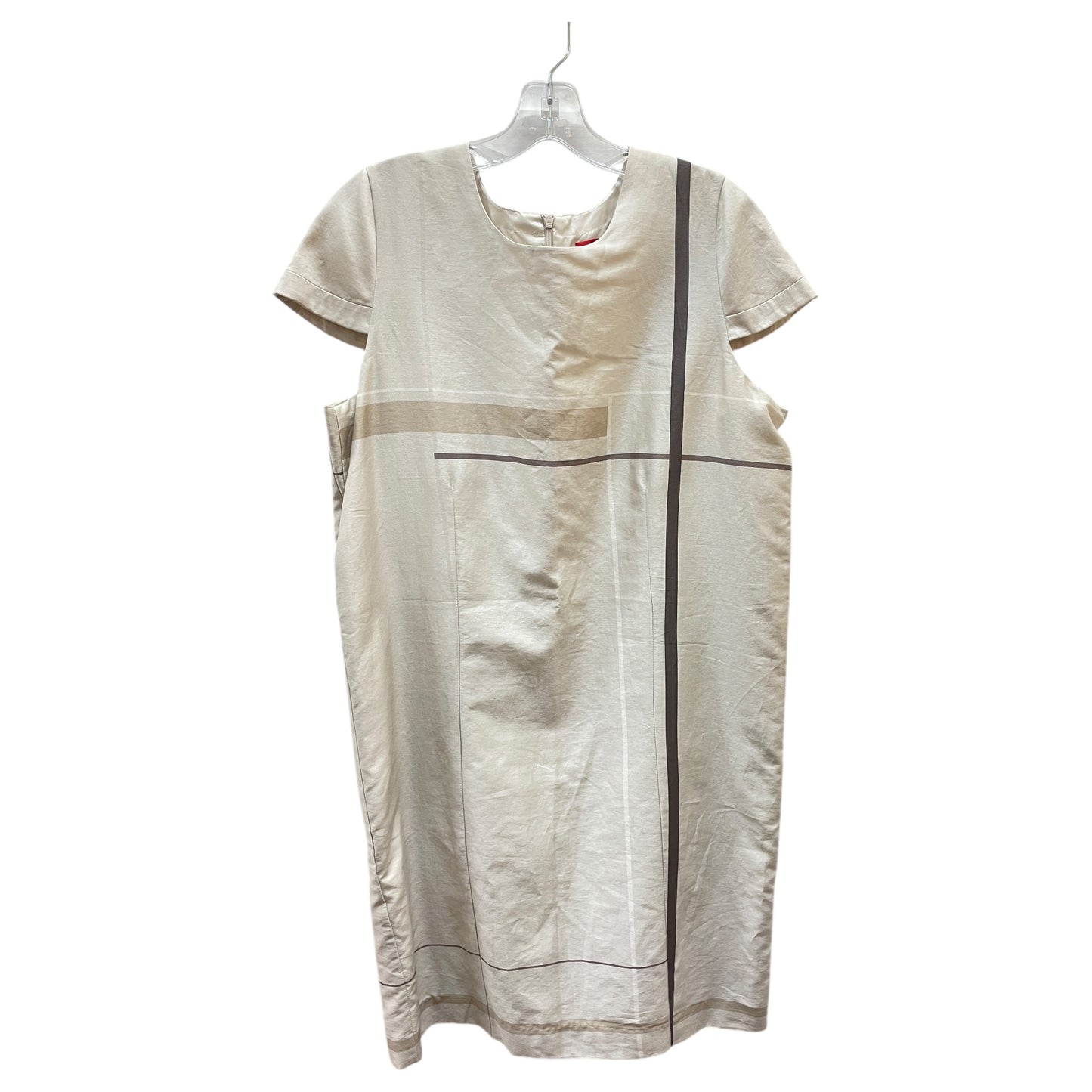 Dress Casual Short By Hugo Boss In Cream, Size:12