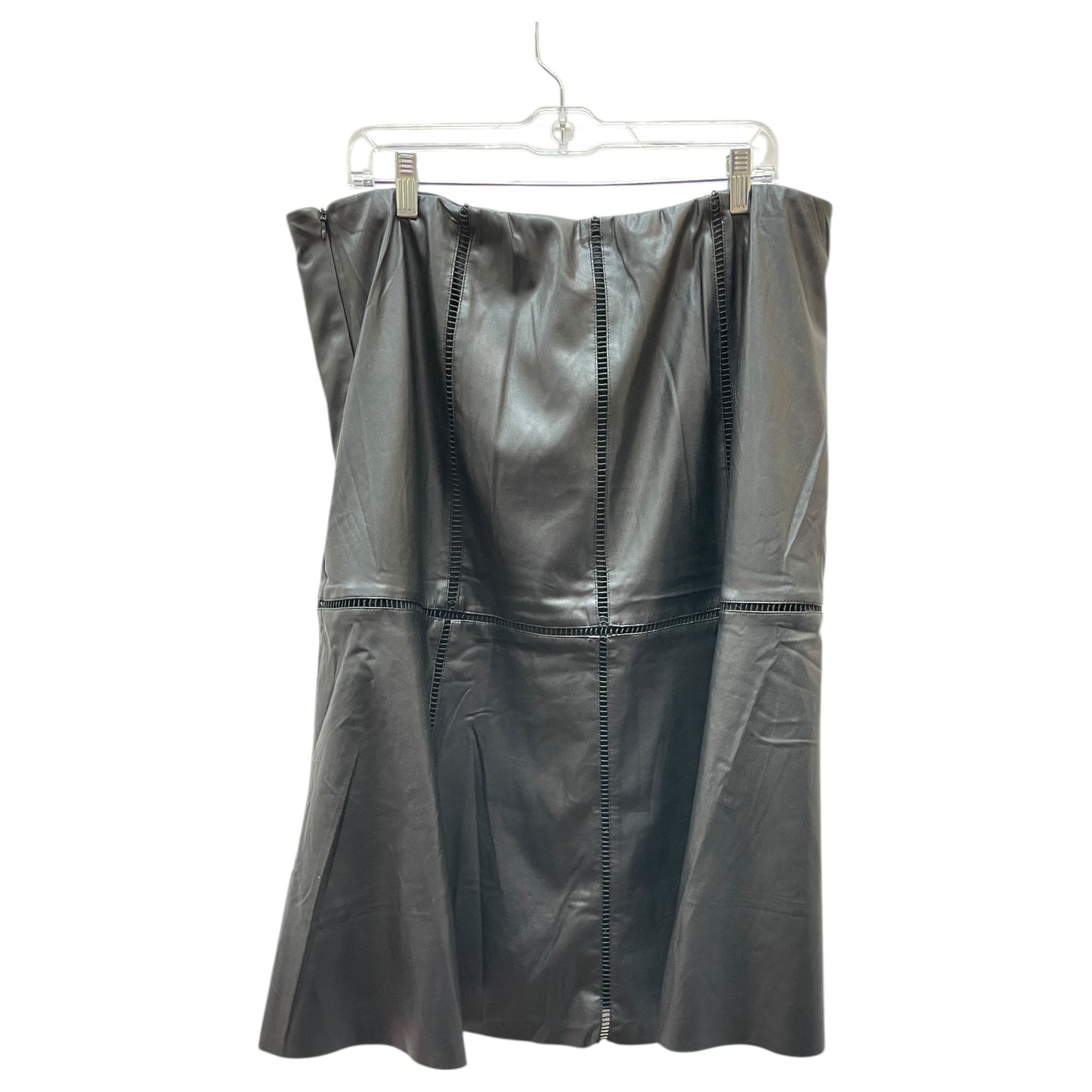 Skirt Midi By Chicos In Black, Size:18