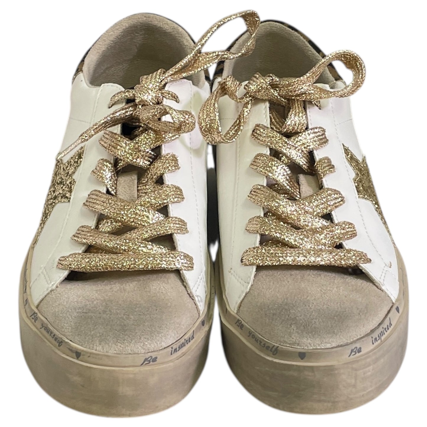 Shoes Sneakers By Shu Shop In Gold & White, Size:8