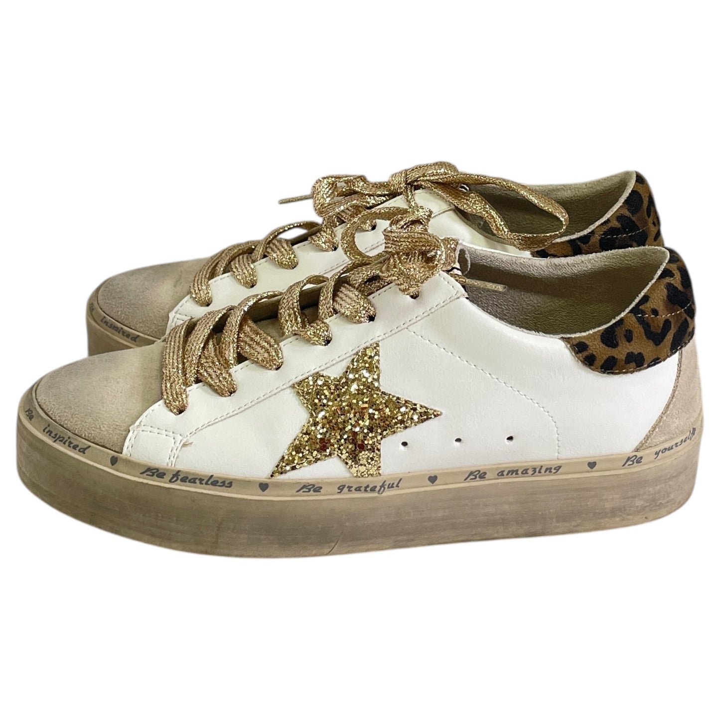 Shoes Sneakers By Shu Shop In Gold & White, Size:8