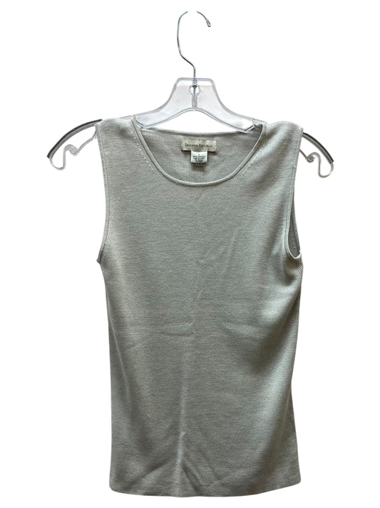 Top Sleeveless By Banana Republic In Grey, Size:S