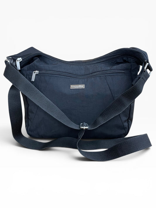 Crossbody By Baggallini In Black, Size:Medium