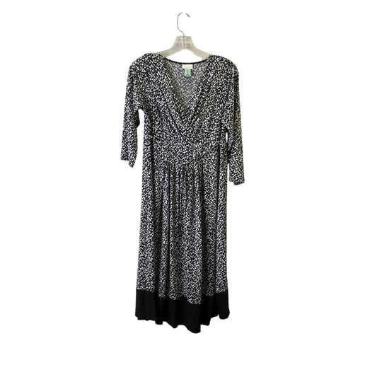 Mat Dress By Motherhood In Black & White, Size:M