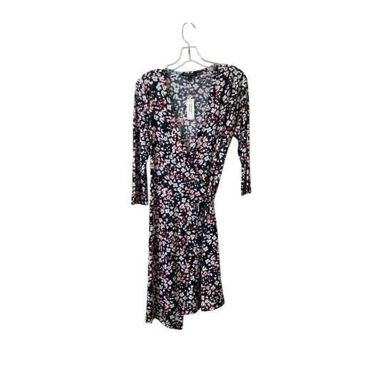 Dress Casual Short By Banana Republic In Blue & White, Size:S