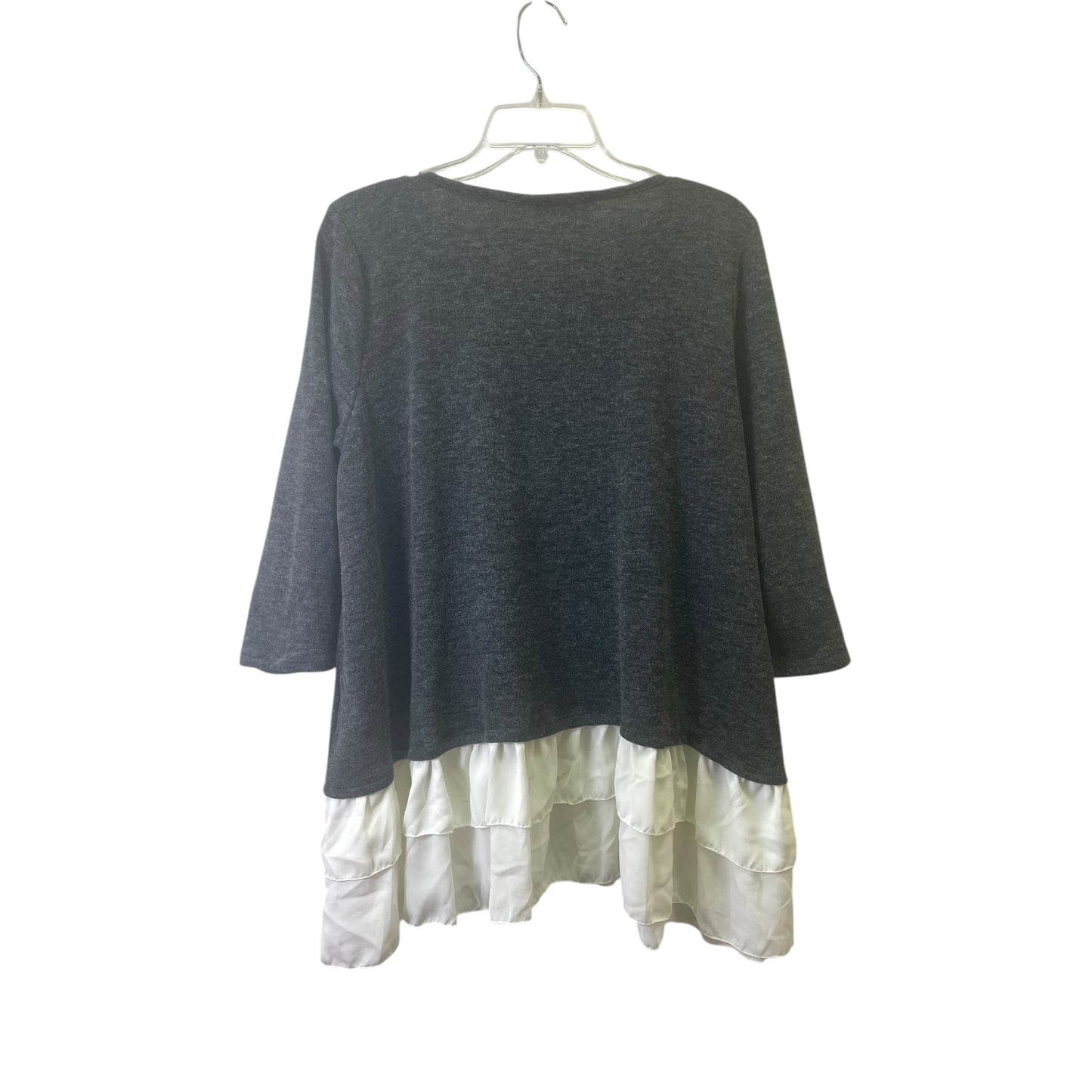 Top 3/4 Sleeve By Caralase In Grey & White, Size:Xl