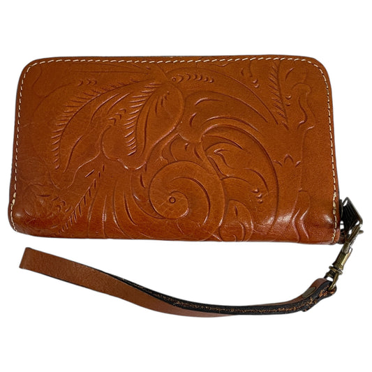 Wristlet Designer By Patricia Nash In Brown, Size:Medium