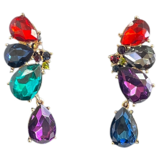EARRINGS STATEMENT by  CME In MULTI
