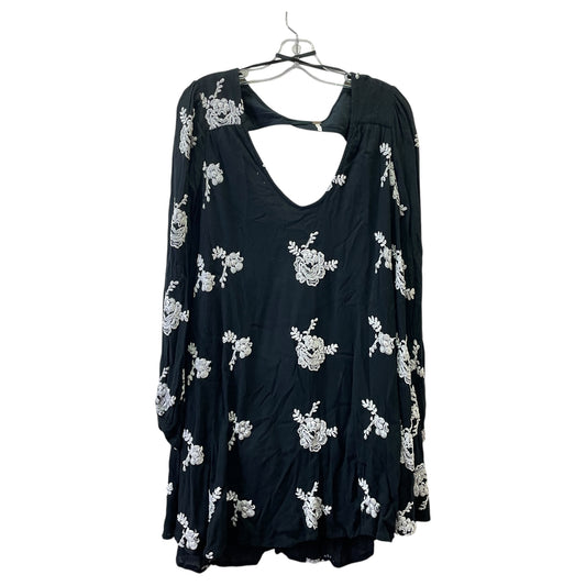 Top Ls By Free People In Black & White, Size:Sp