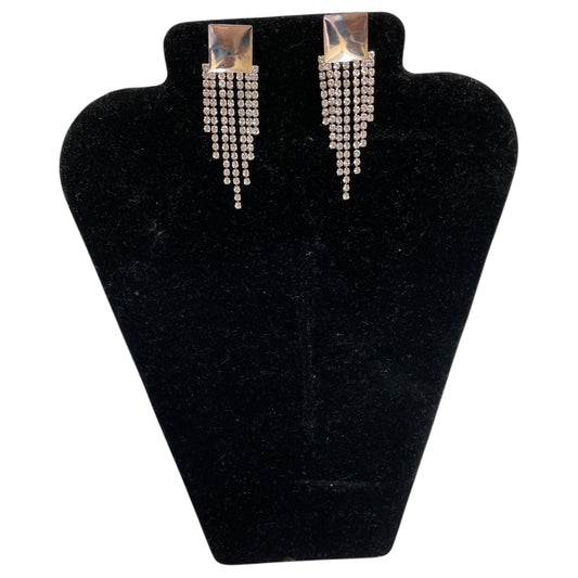 Earrings Dangle/Drop By Badgley Mischka In Silver