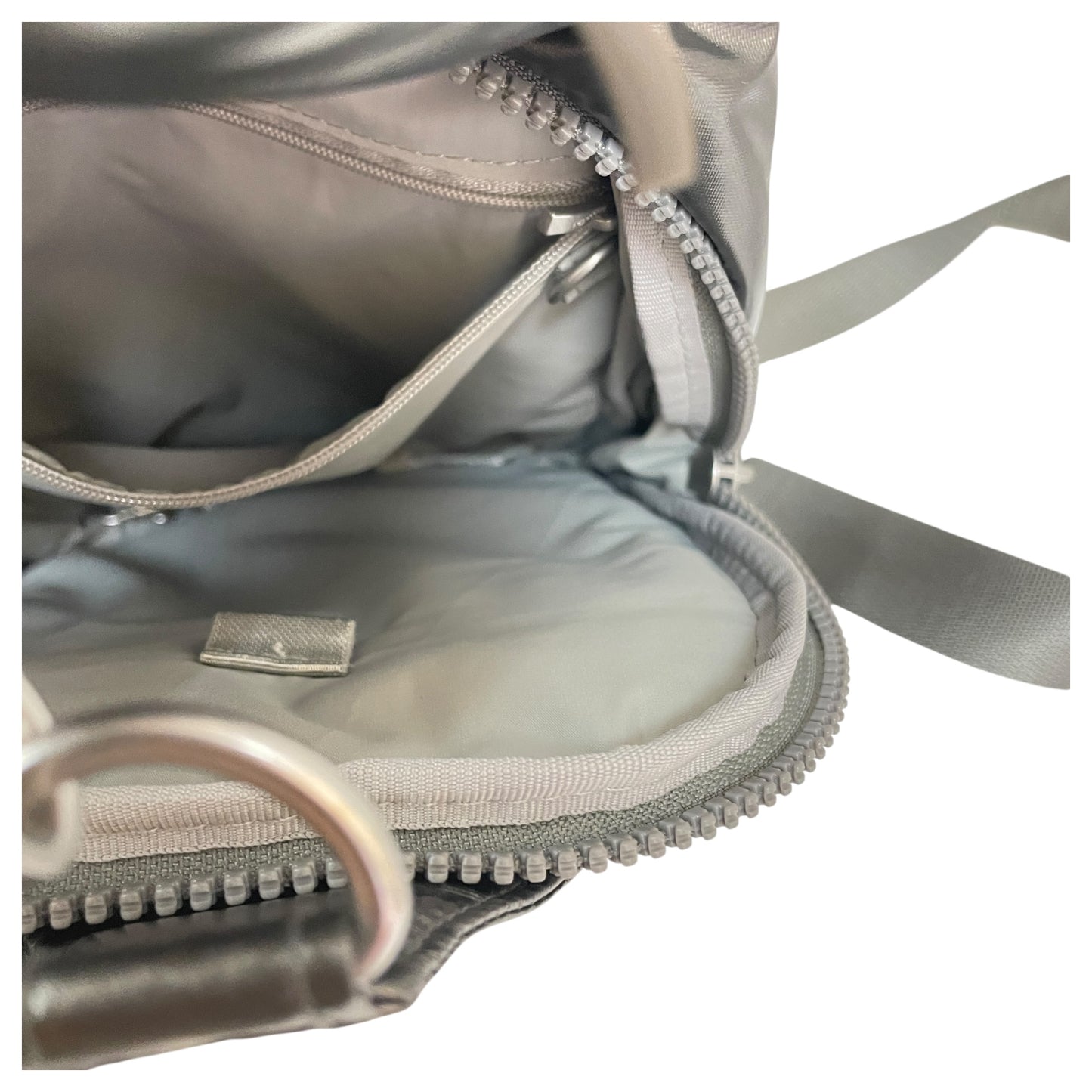 Crossbody By Baggallini In Grey, Size:Medium