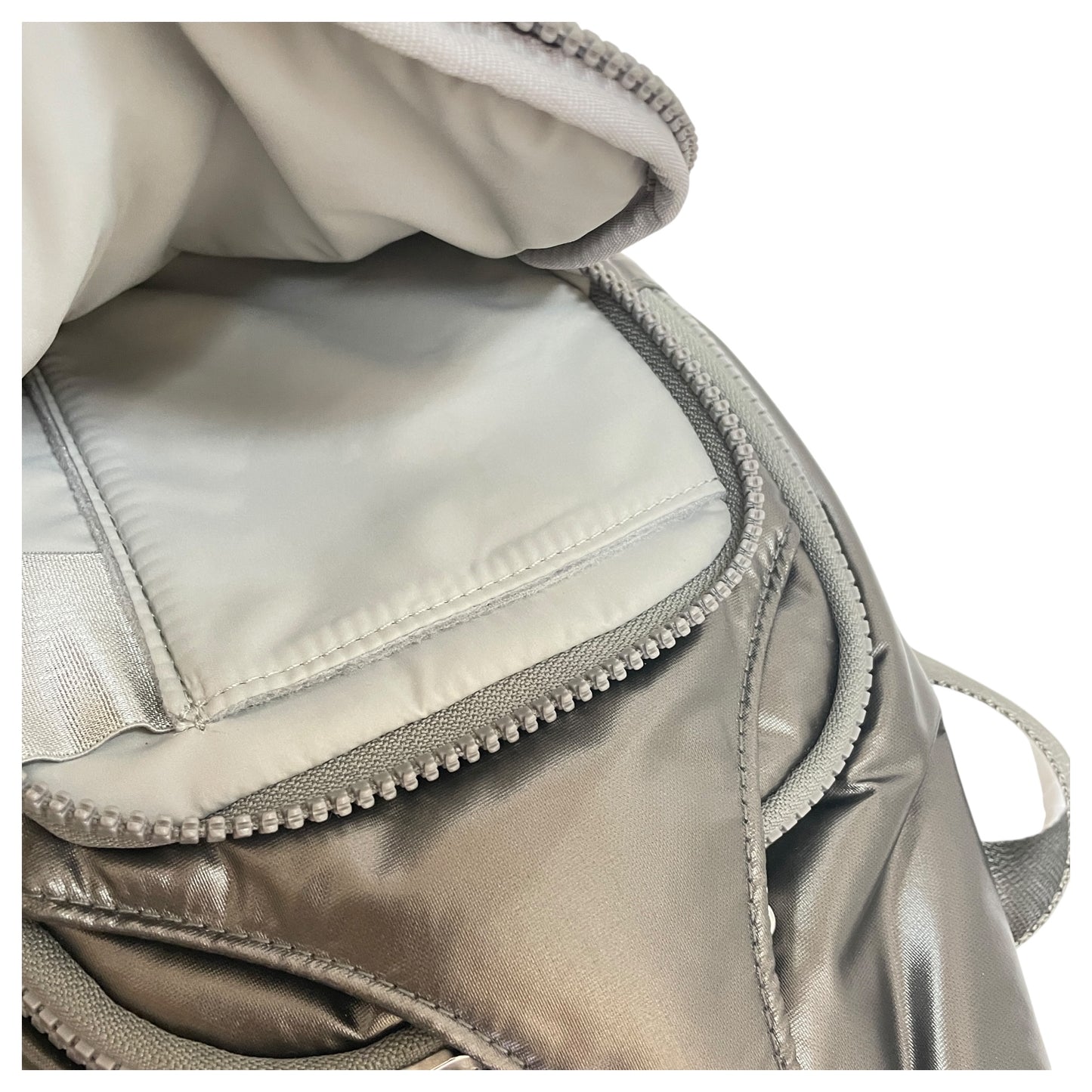 Crossbody By Baggallini In Grey, Size:Medium