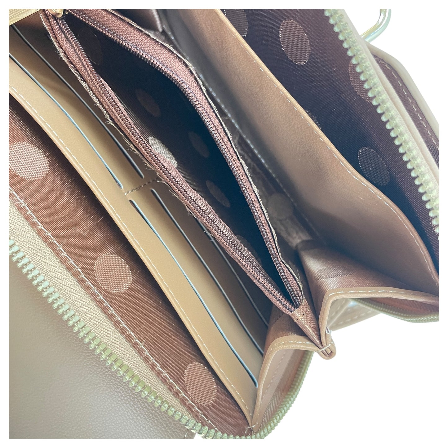 Crossbody By Cme In Beige, Size:Small