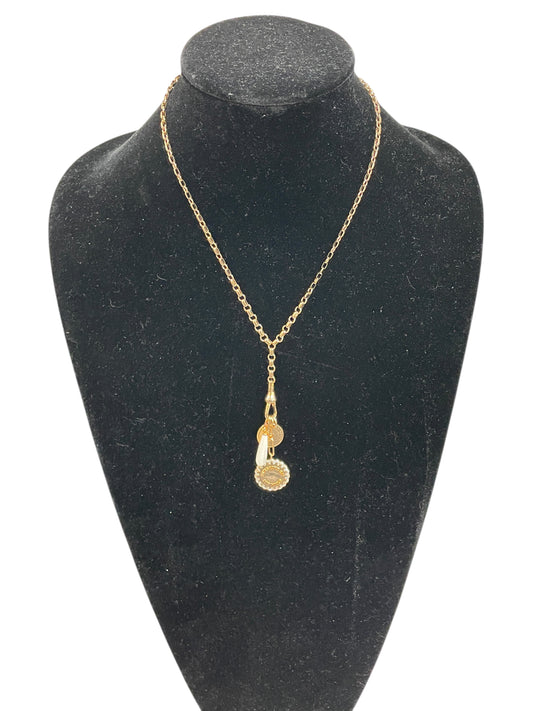 Necklace Pendant By Clothes Mentor In Gold