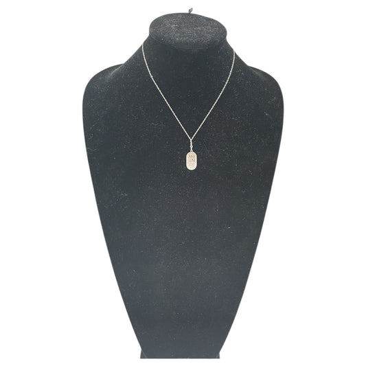 Necklace Pendant By Clothes Mentor In Silver