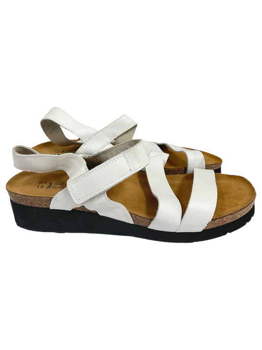 Sandals Flats By Naot In White, Size:10