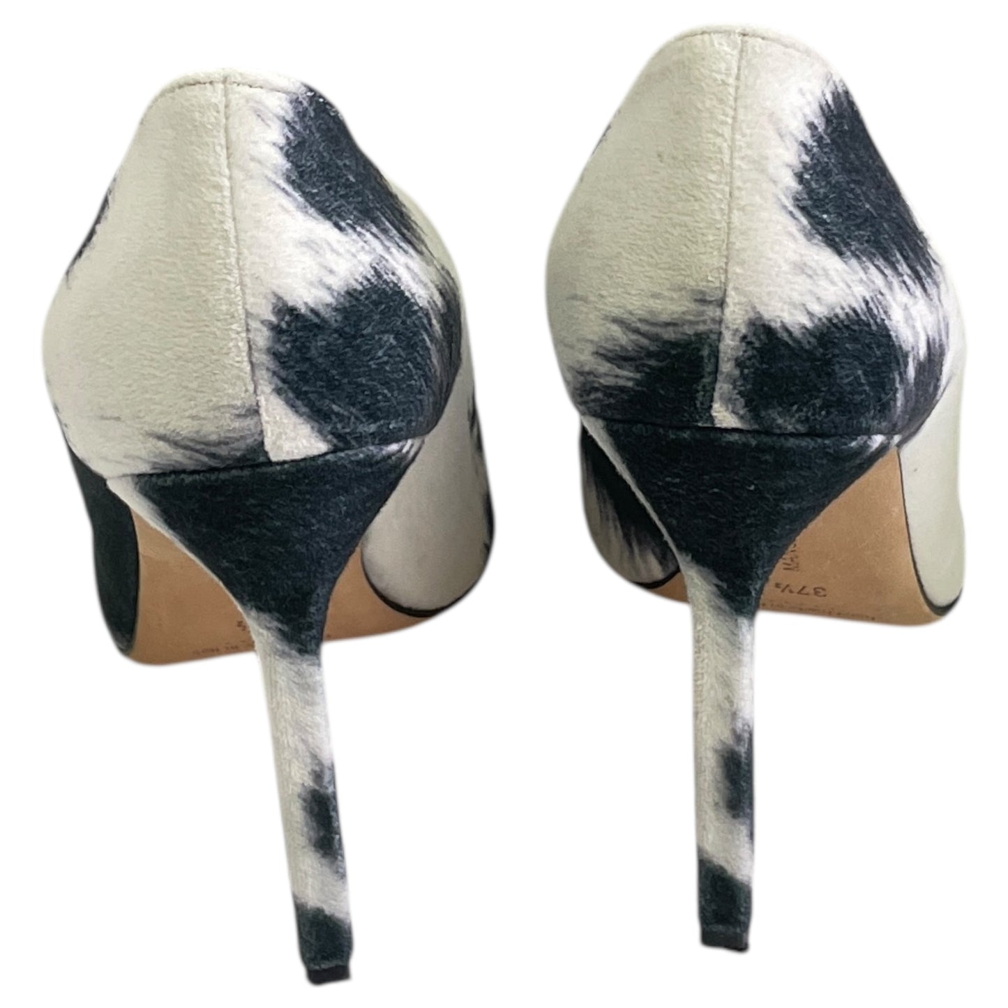 Shoes Luxury Designer By Manolo Blahnik In Black & White, Size:7.5