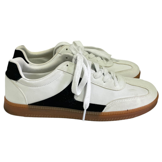 Shoes Sneakers By No Boundaries In Black & White, Size:8.5